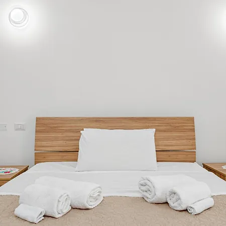 Central Sea House Apartment