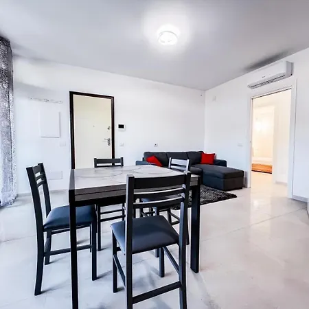 Central Sea House Apartment Olbia